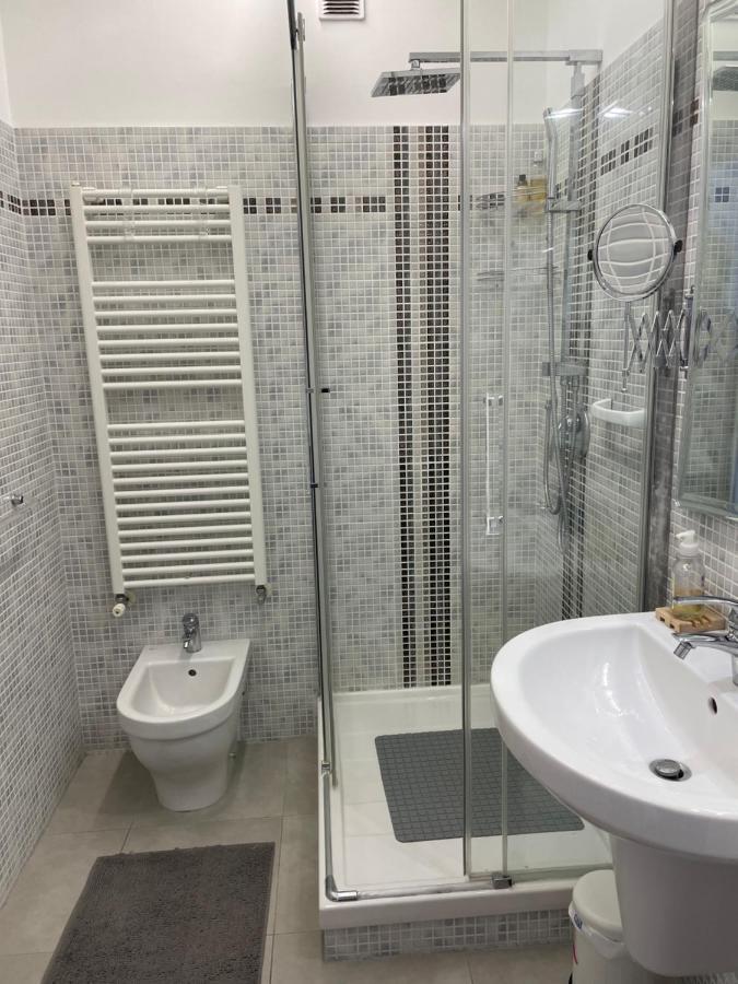 Aux Portes De Monaco Superbe T3 Vue Mer ロクブリュヌ＝カップ＝マルタン エクステリア 写真